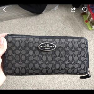Coach wallet